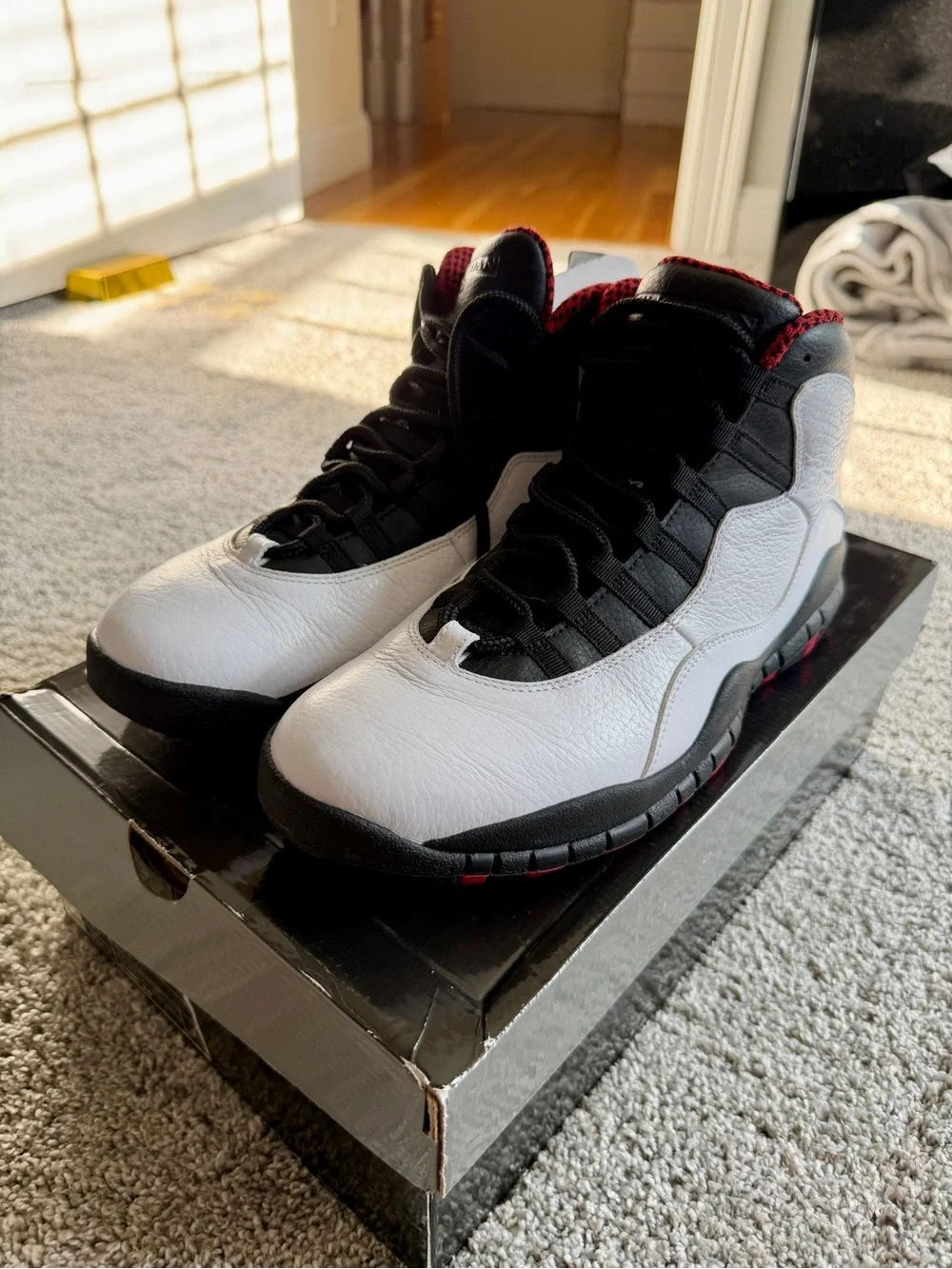 Air Jordan Retro 10 White/Black/Red